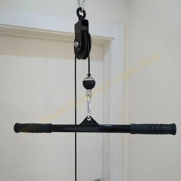 Home Gym Lat Pull Down and Seated Row Bar Attachment